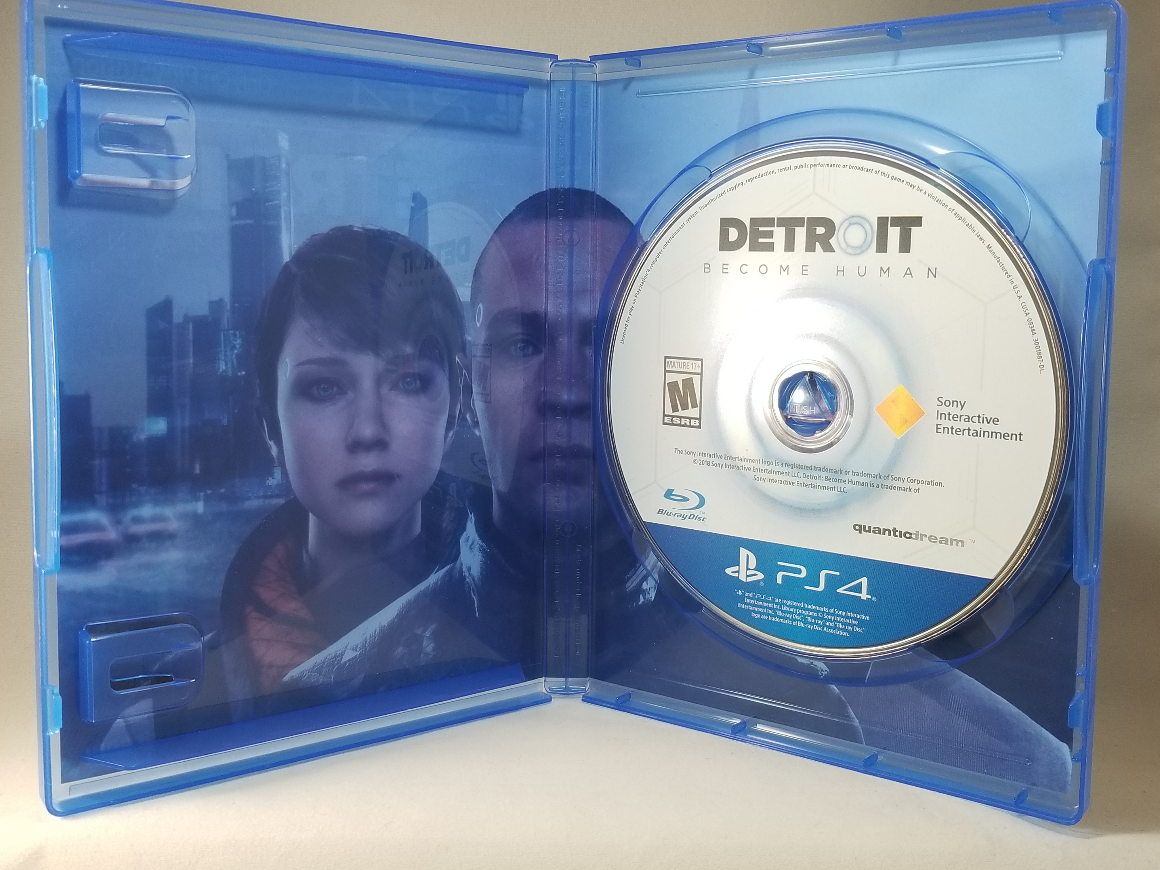  Detroit Become Human - Playstation 4 (PS4) : Video Games