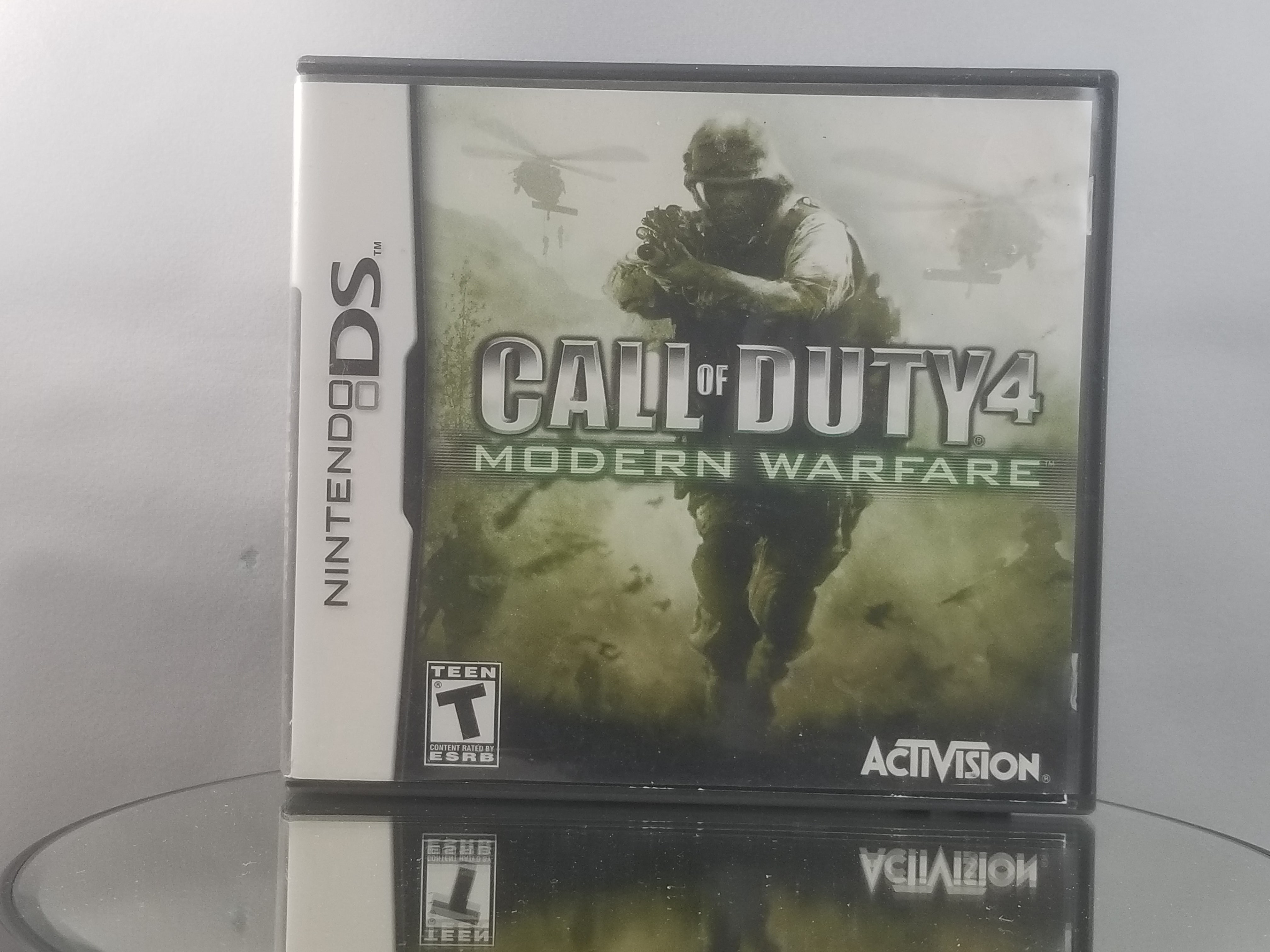 Geek Is Us Com Nintendo Ds Call Of Duty 4 Modern Warfare