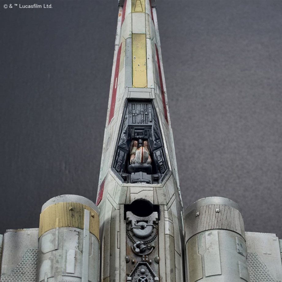 1/72 X-Wing Starfighter Red5 The Rise Of Skywalker Pose 9