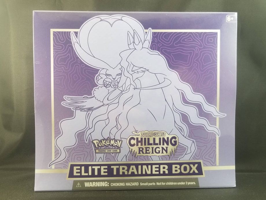 Pokemon TCG Sword And Shield Chilling Reign Elite Trainer Box Pose 1