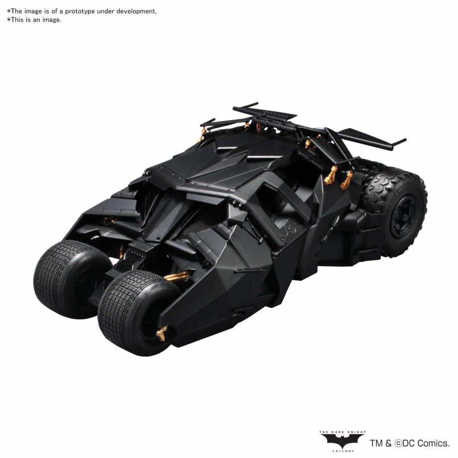 1/35 Batmobile Batman Begins Pose 2