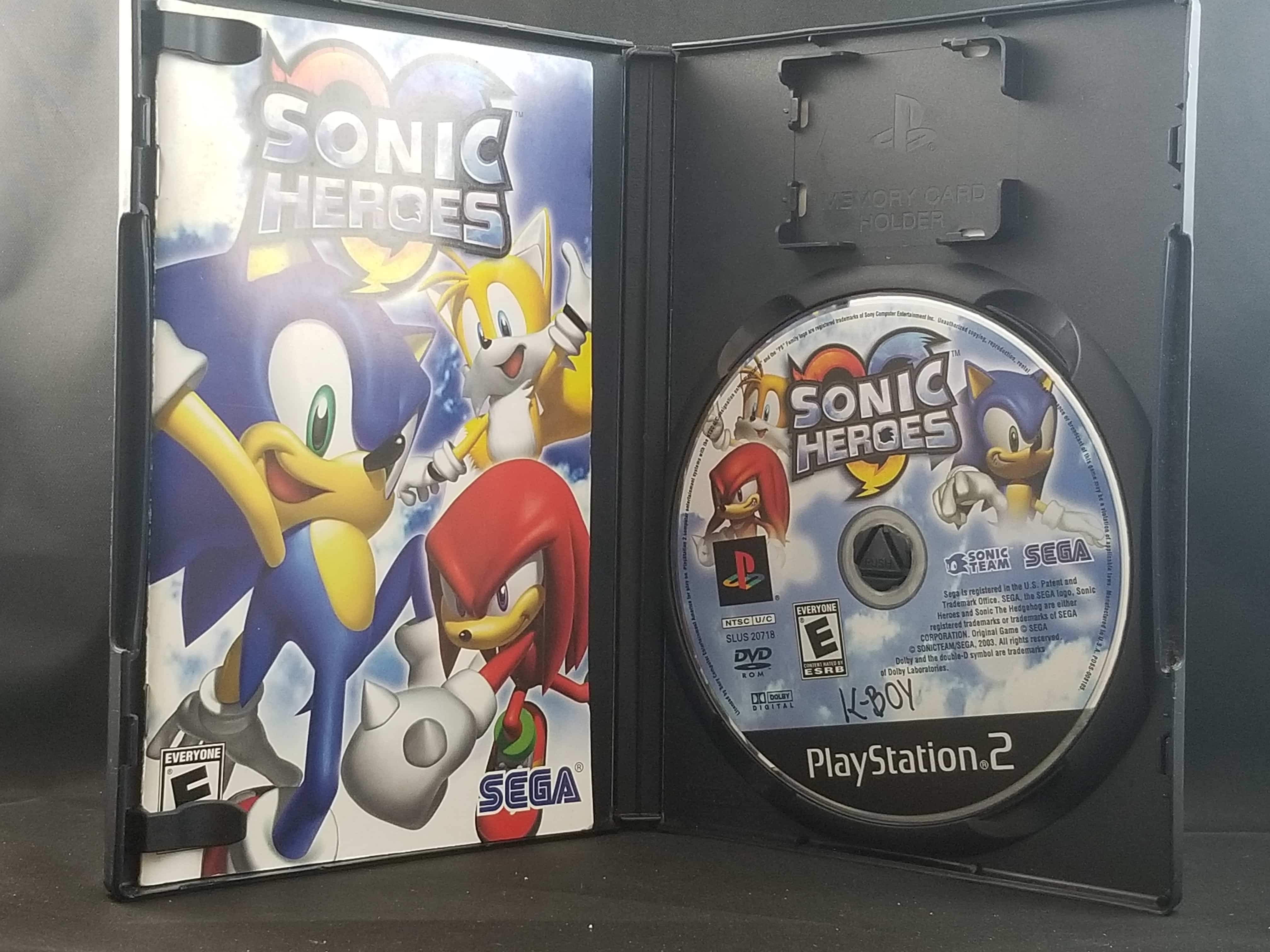 Sonic Heroes  Playstation 2 - Geek-Is-Us