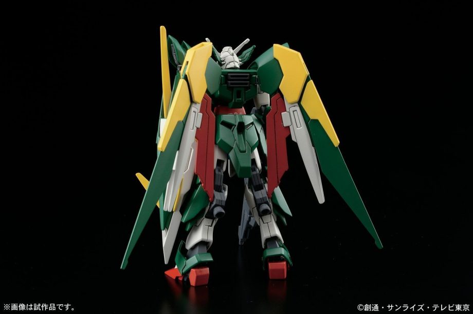 1/144 High Grade Gundam Fenice Rinascita Pose 3