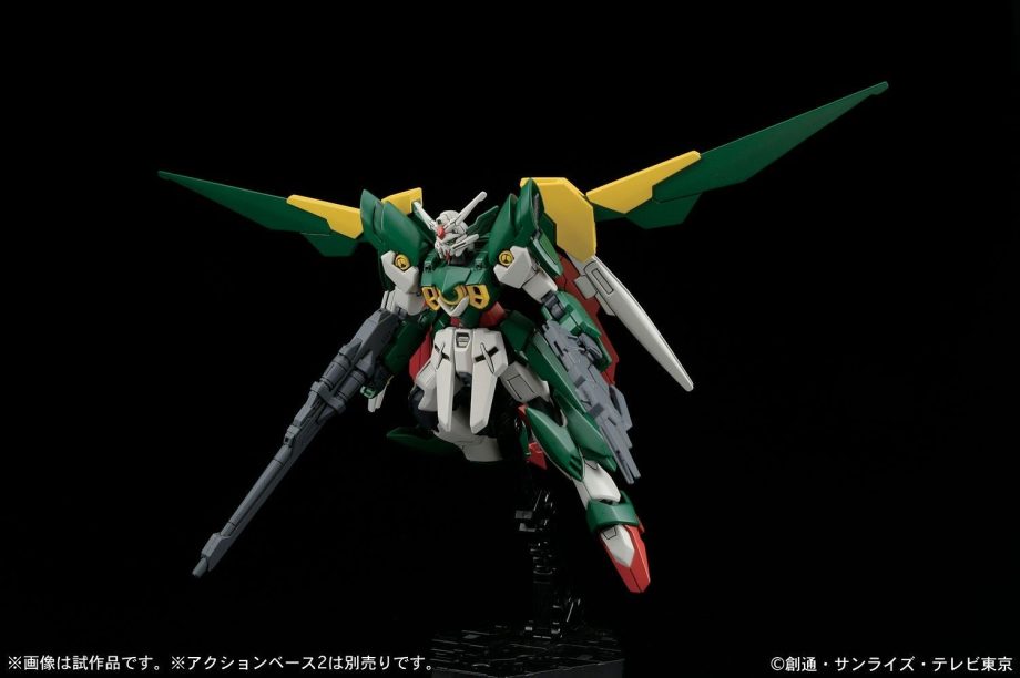 1/144 High Grade Gundam Fenice Rinascita Pose 4