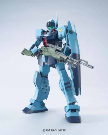 Gundam Universal Century 1/100 Master Grade GM Sniper II Pose 1