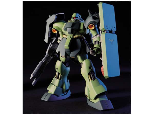 Gundam Universal Century 1/144 High Grade Geara Doga Pose 1