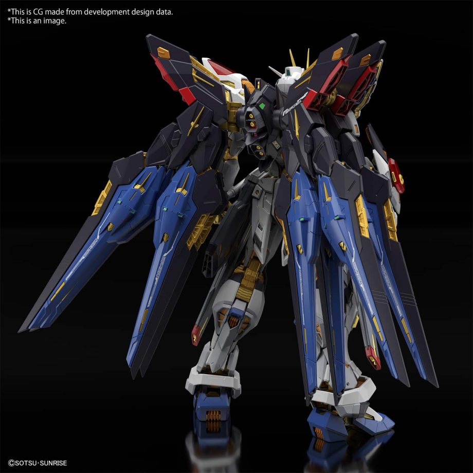 Gundam Seed 1/100 Master Grade EXTREME Strike Freedom Gundam Pose 4